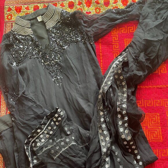 2 Piece Kameez and Dupatta Set in Black - Crystal Studded Collar and Embroidery - Picture 1 of 10